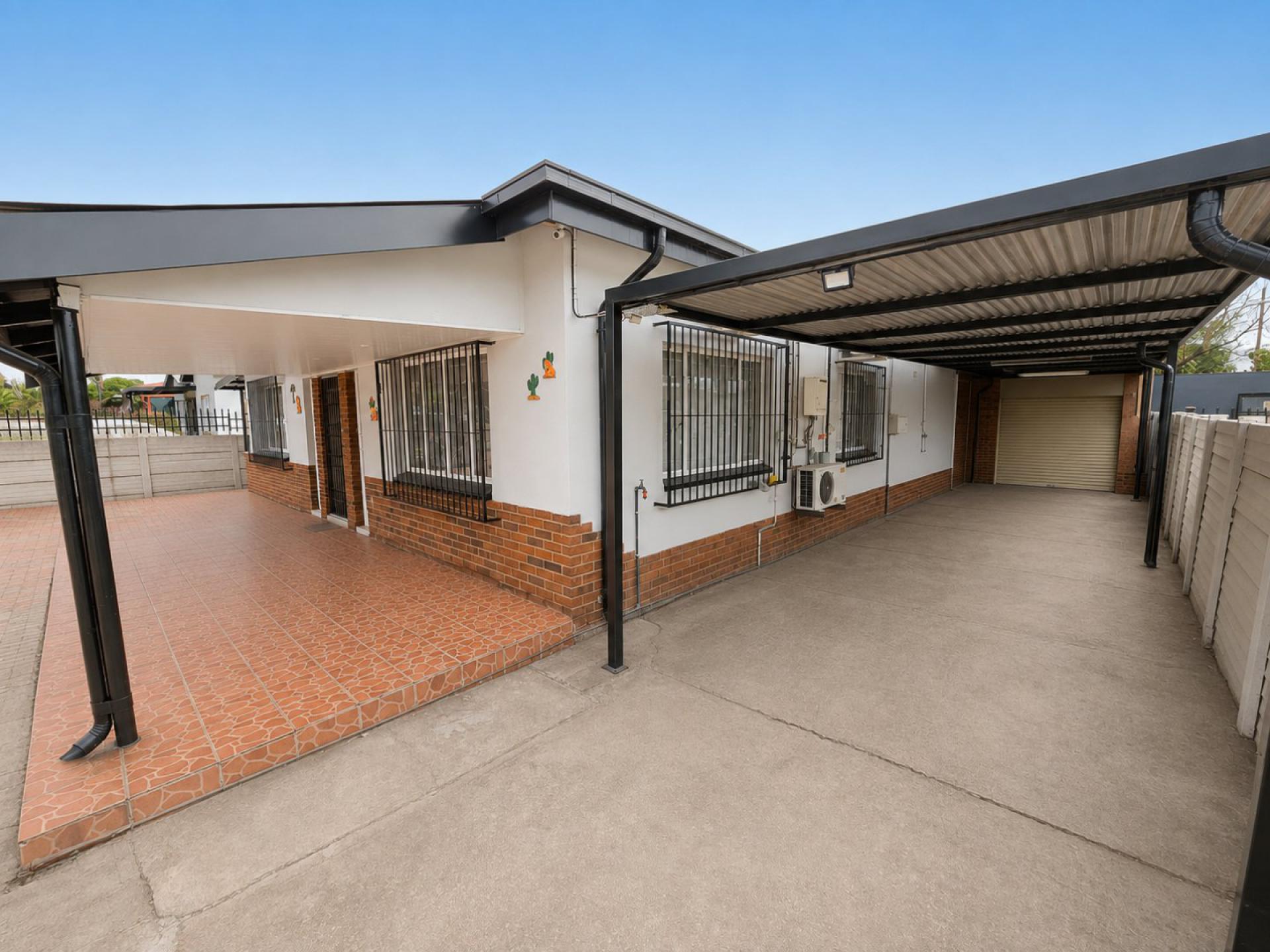  of property in Booysens