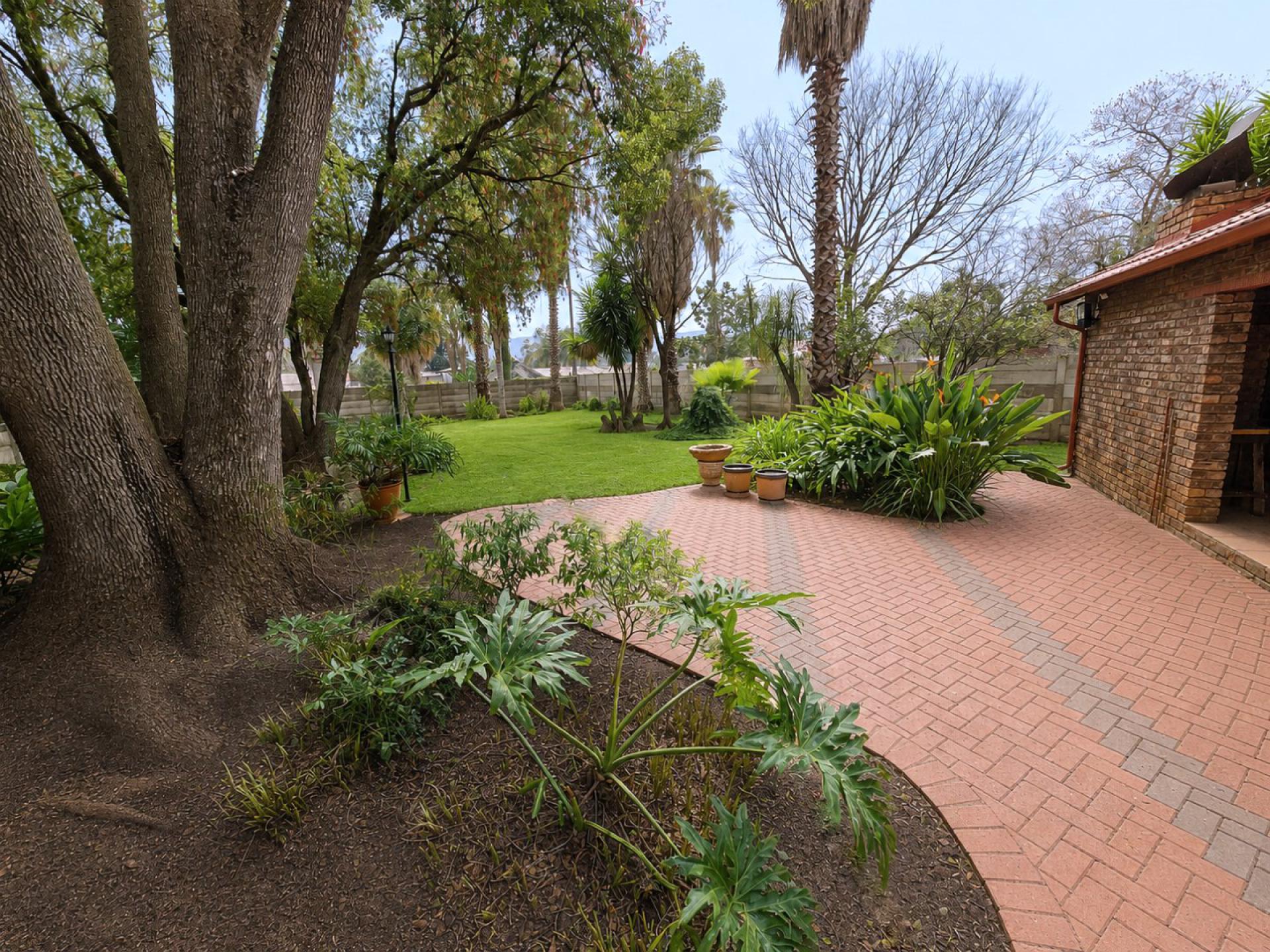  of property in Booysens