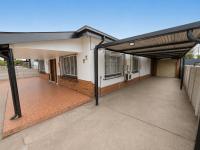  of property in Booysens