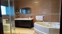 Bathroom 3+