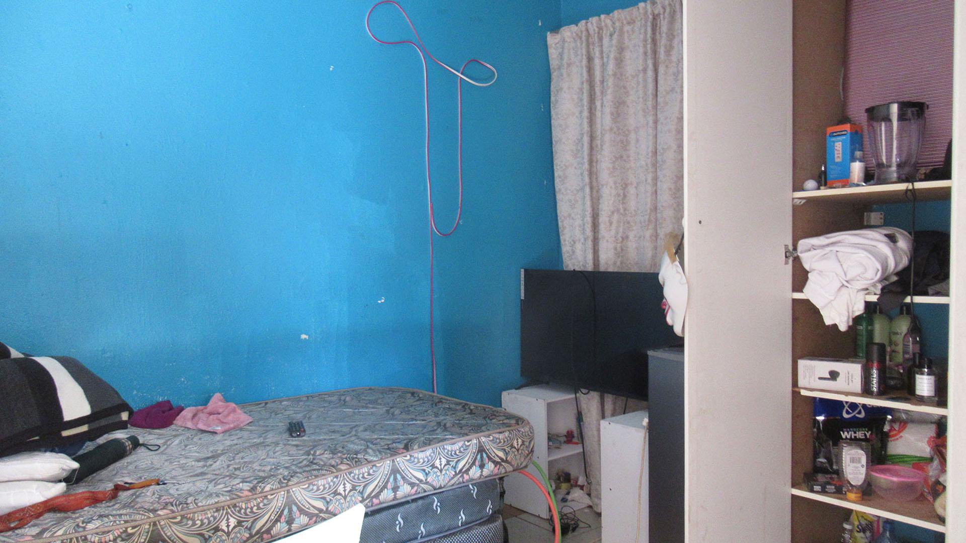 Bed Room 5+ - 61 square meters of property in Westdene (JHB)