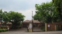 Front View of property in Honeydew Manor