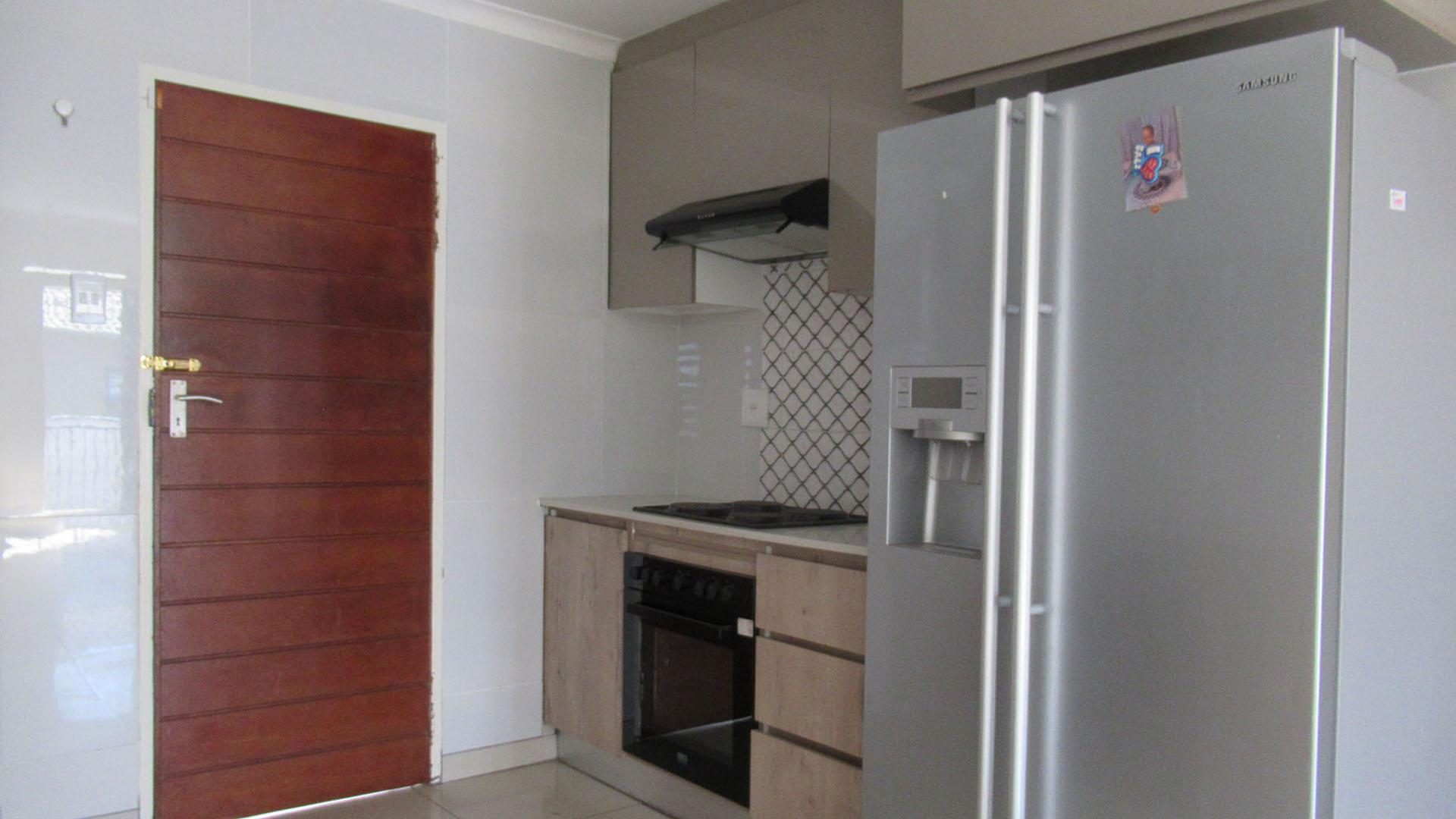 Kitchen - 9 square meters of property in Mindalore