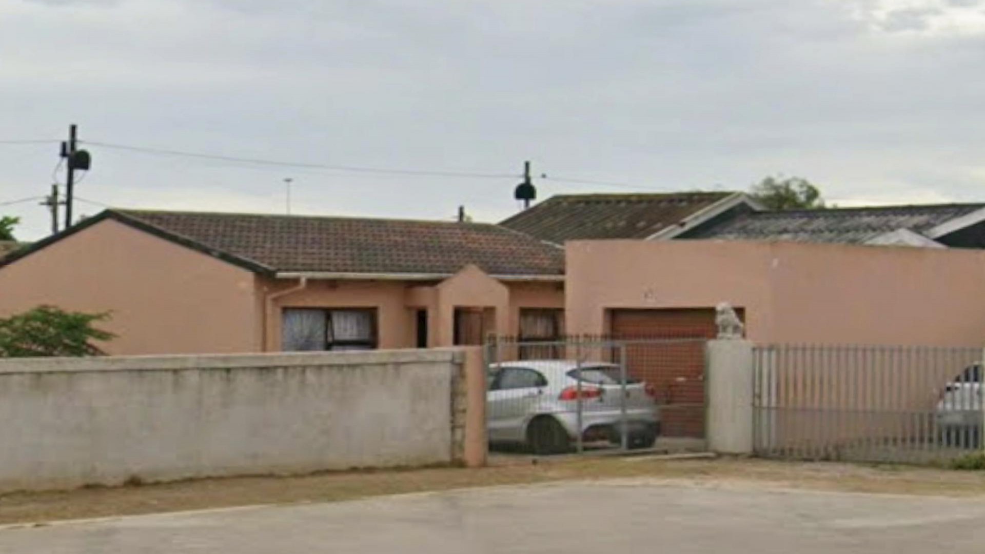 Front View of property in Motherwell