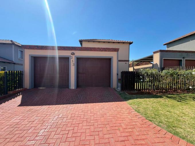 3 Bedroom Cluster for Sale For Sale in Alberton - MR722005