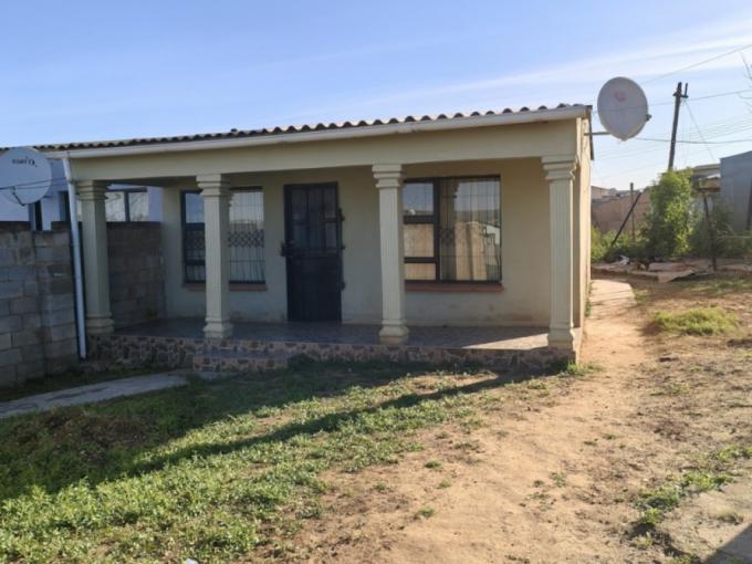 House for Sale For Sale in Langa Phase 2 - MR722028