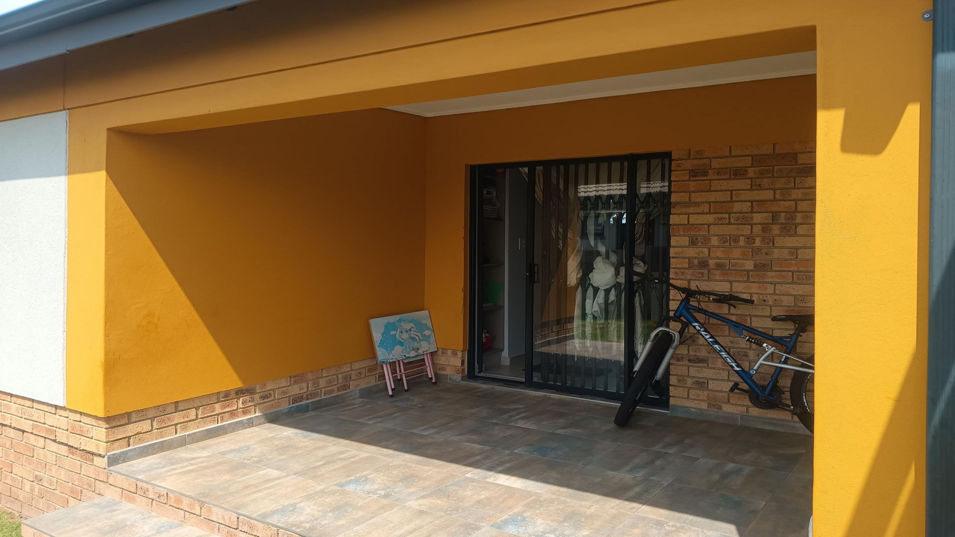 Patio - 9 square meters of property in Lotus Gardens