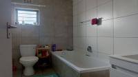Bathroom 1 - 5 square meters of property in Lotus Gardens