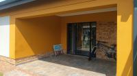 Patio - 9 square meters of property in Lotus Gardens