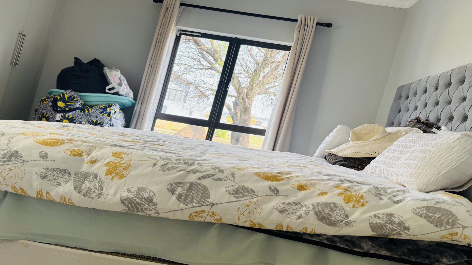 Bed Room 1 of property in Hartbeespoort