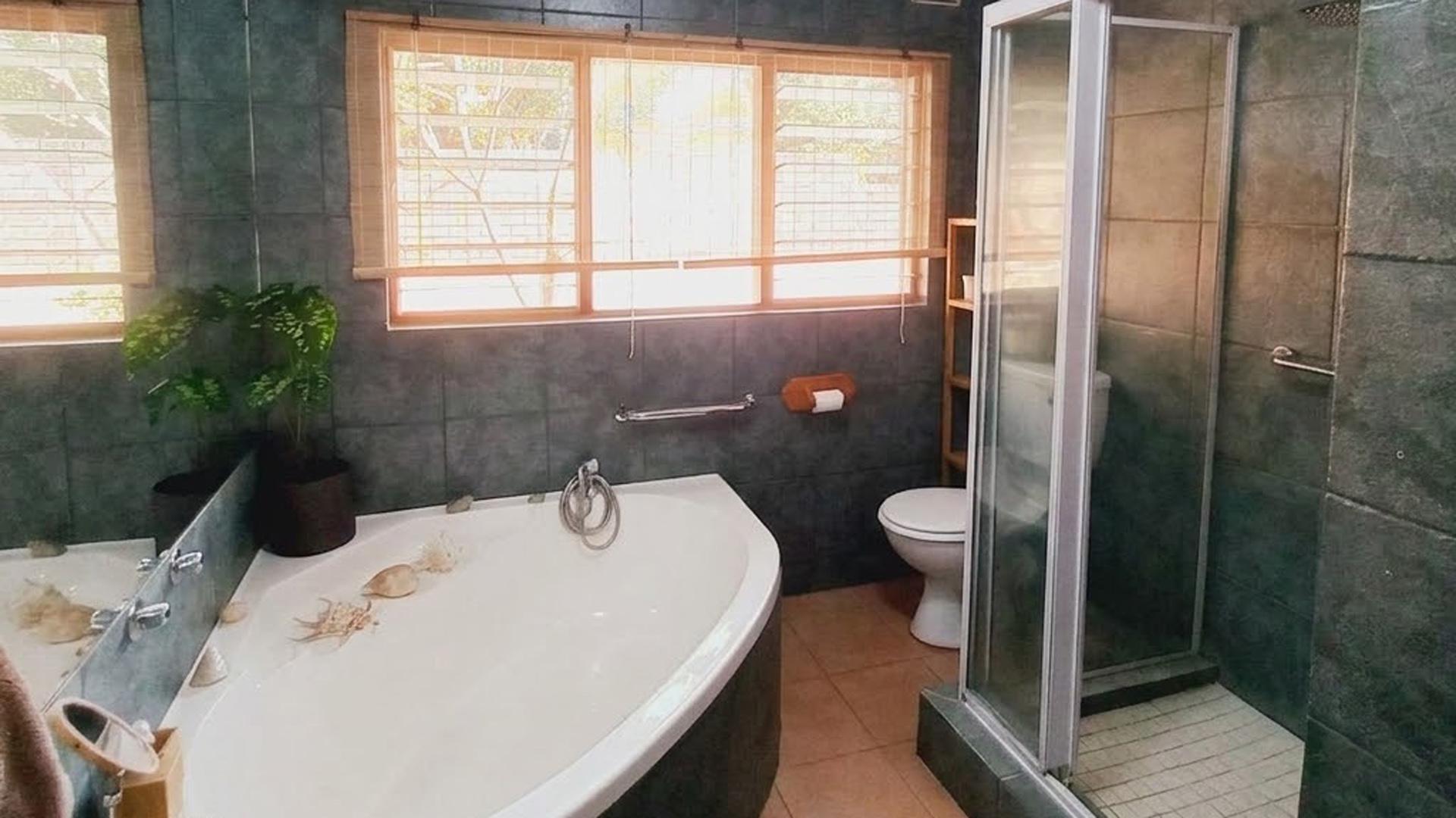 Bathroom 1 of property in St Lucia