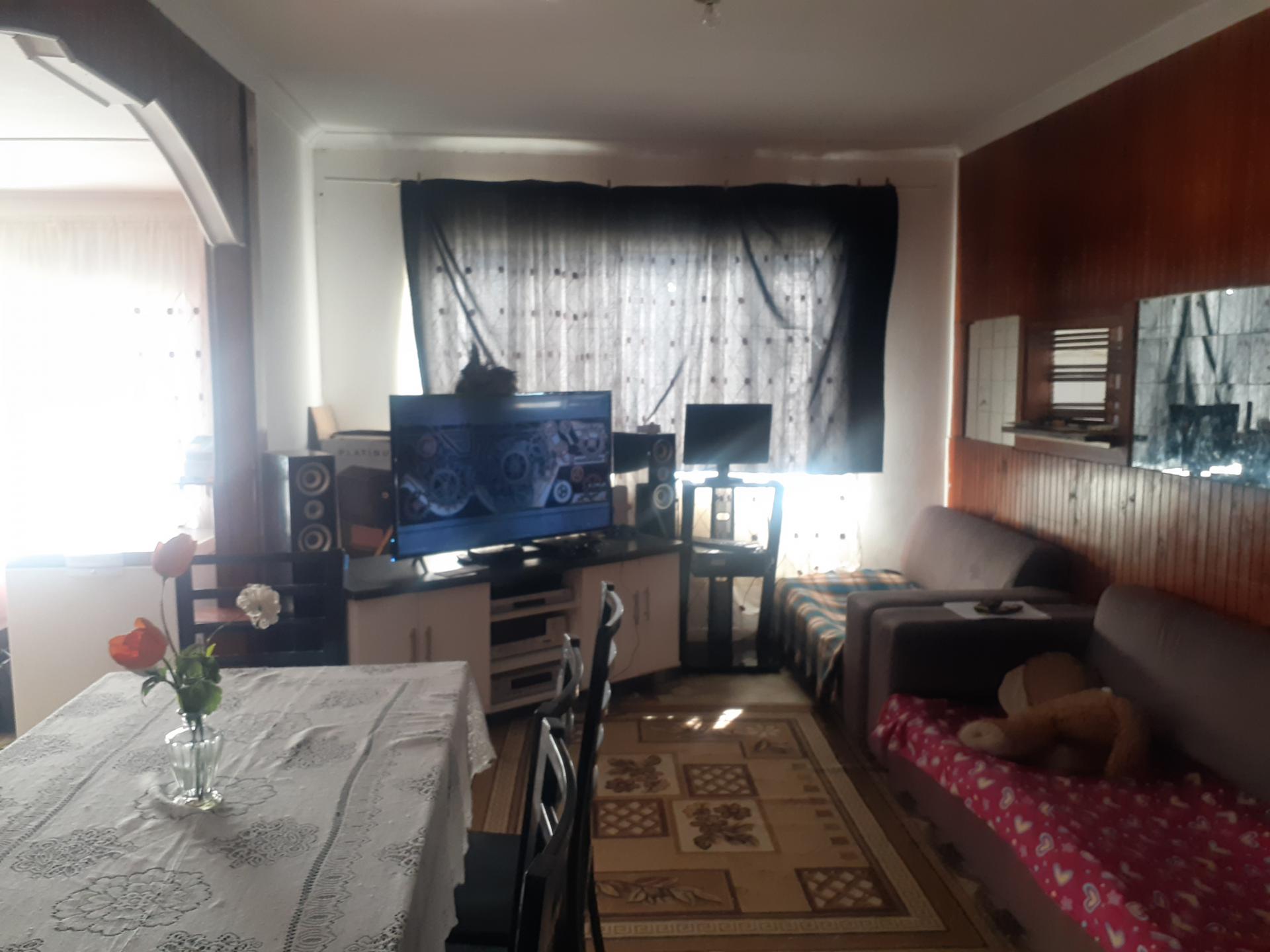  of property in Young Park