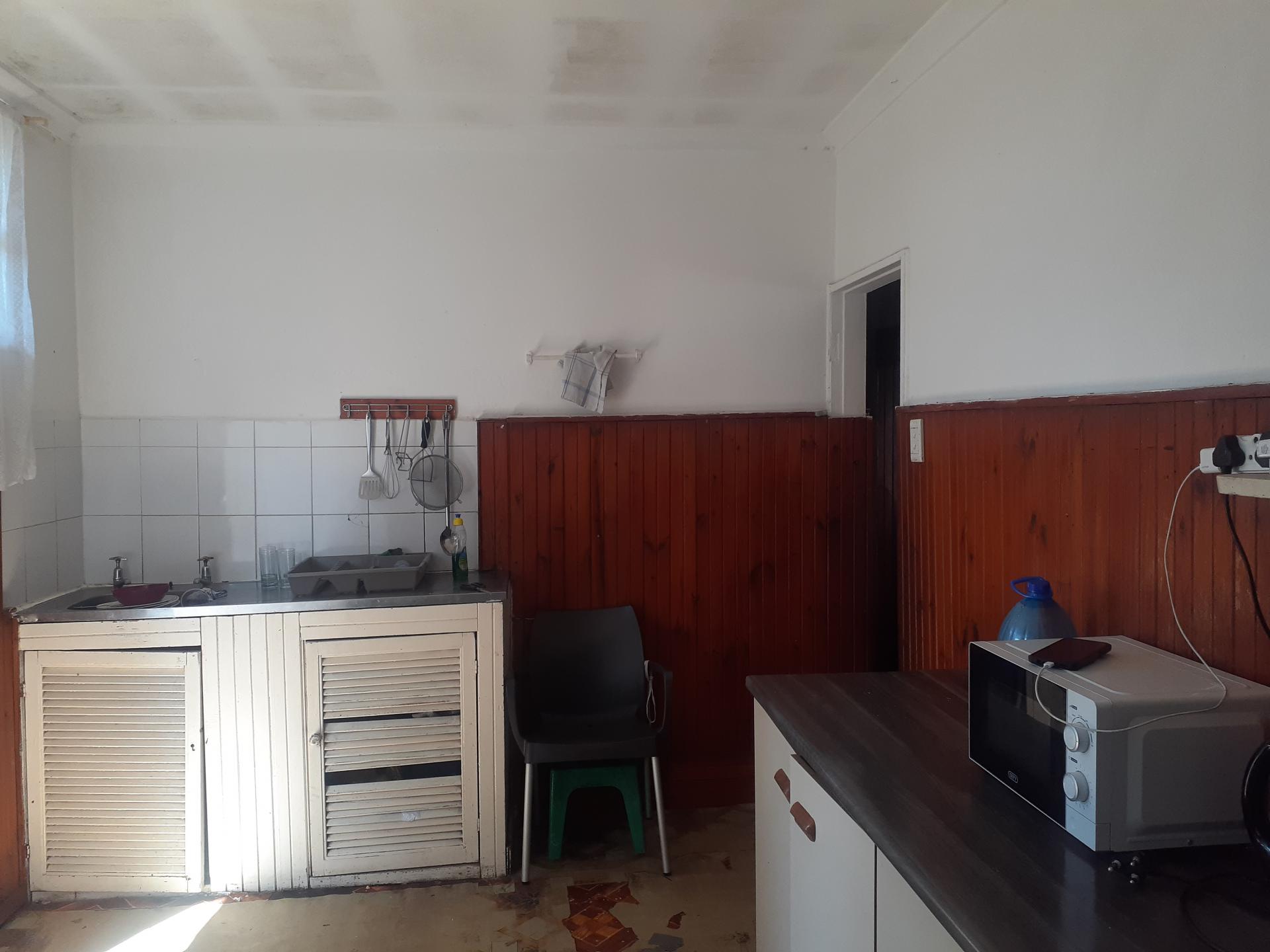  of property in Young Park