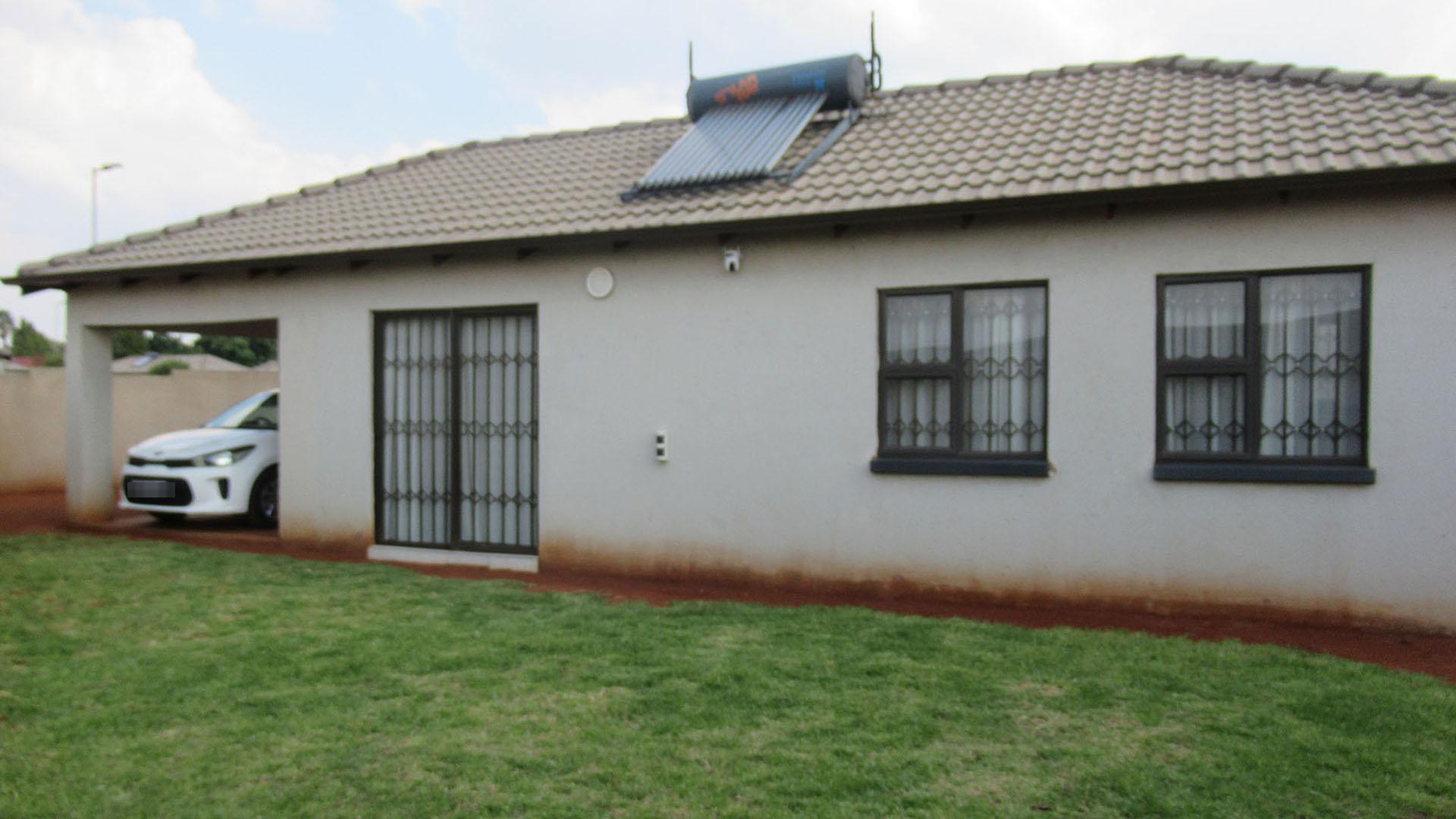 Backyard of property in Dawn Park