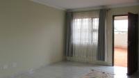 Dining Room - 13 square meters of property in Dawn Park