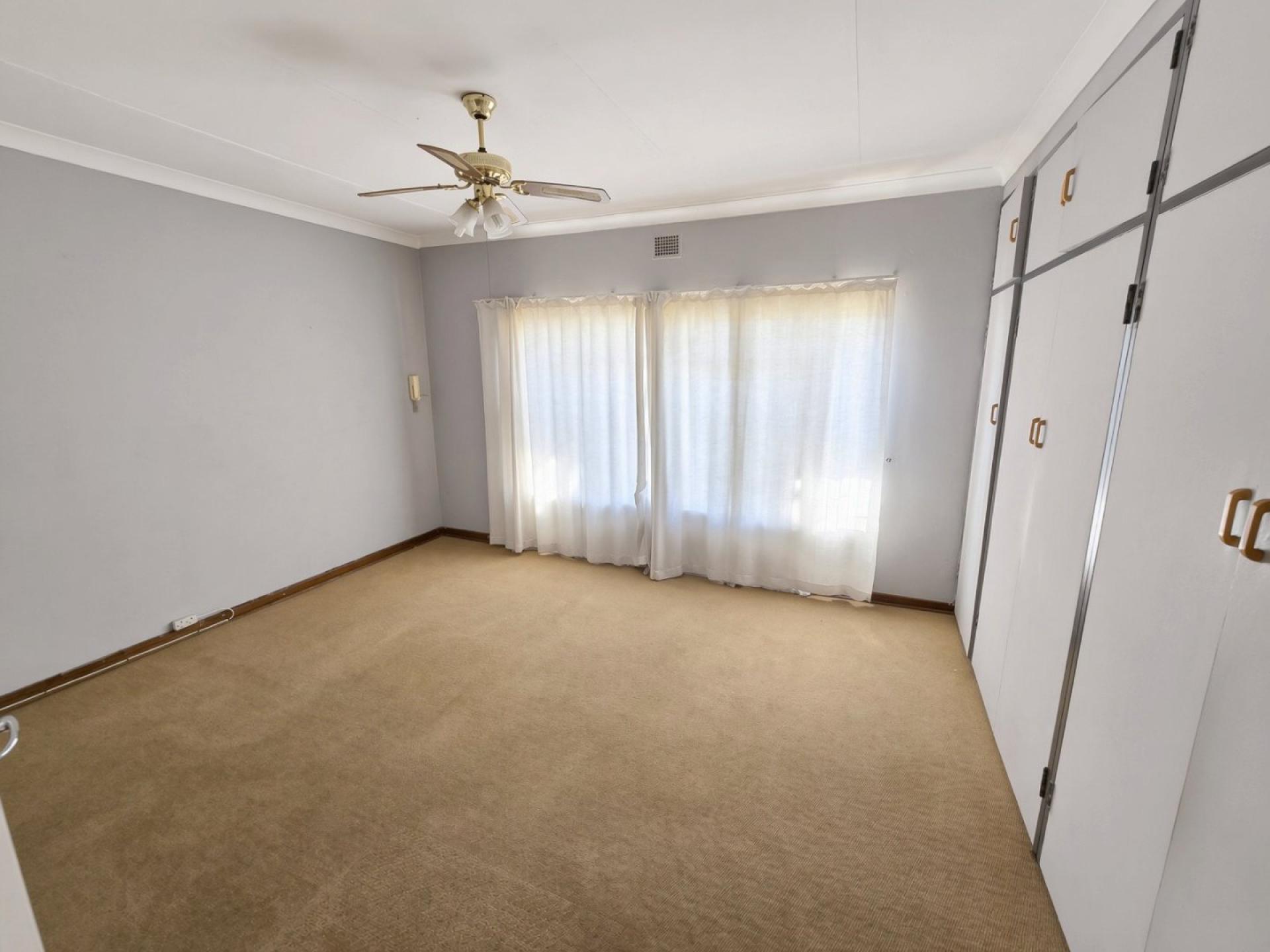  of property in Sinoville
