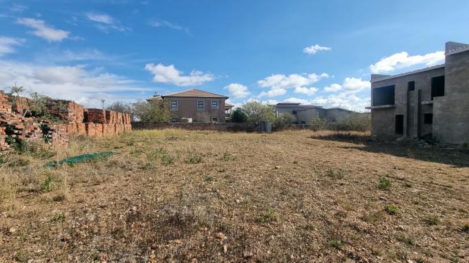 Land for Sale For Sale in Bendor - MR722135