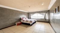 Bed Room 1 of property in Gresswold