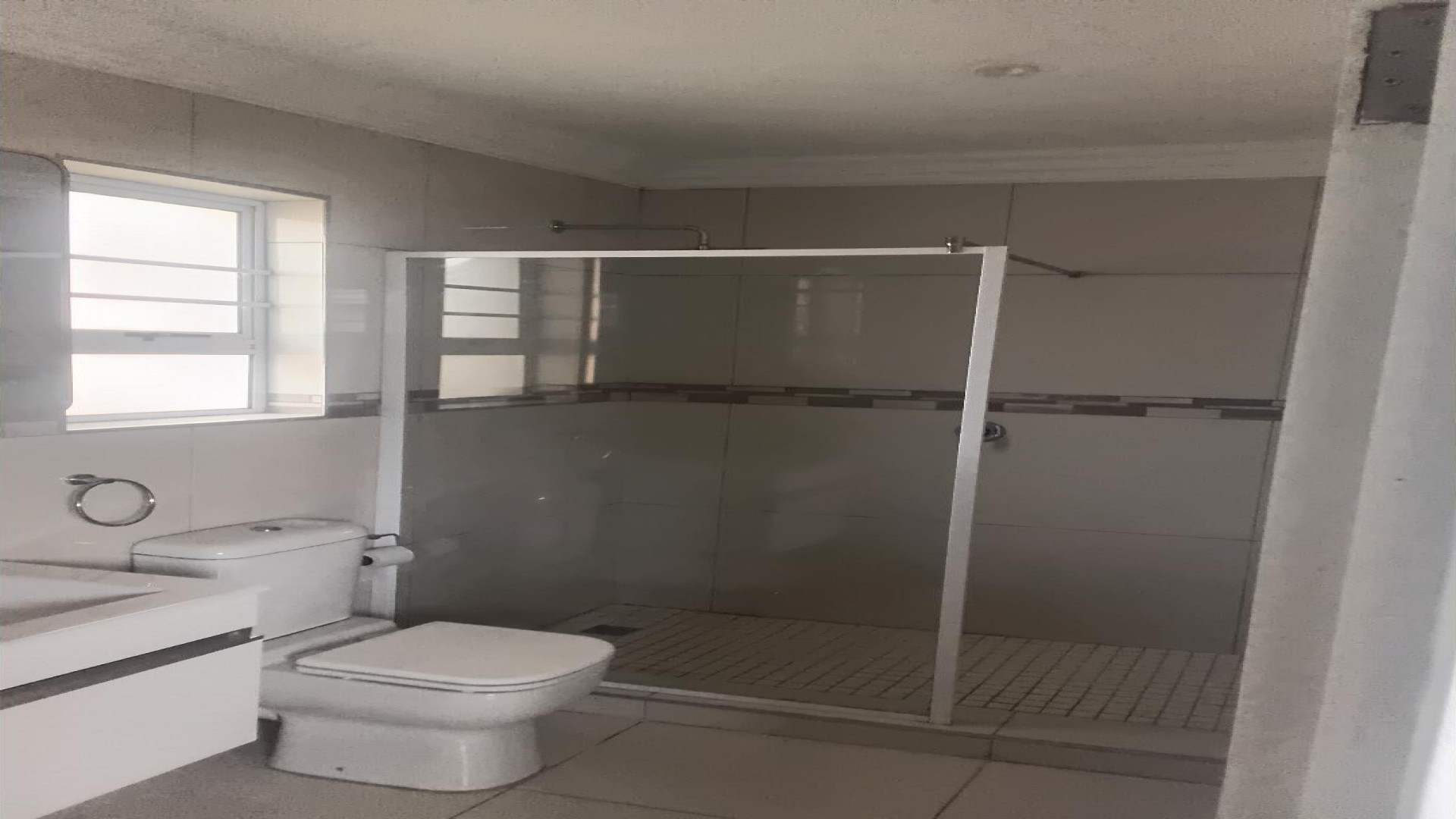 Bathroom 1 of property in Gonubie