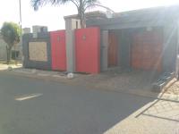 3 Bedroom 2 Bathroom House for Sale for sale in Mapetla