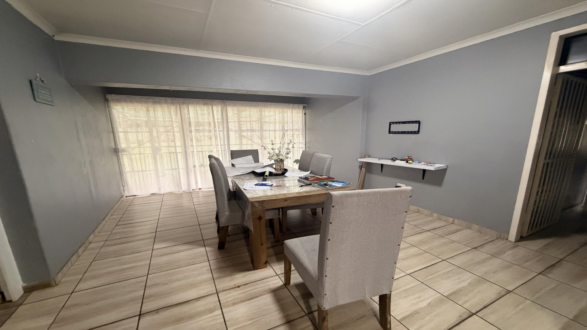 Dining Room of property in Sunnyridge 