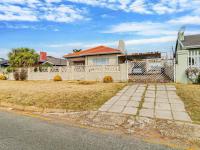 3 Bedroom 2 Bathroom House for Sale for sale in Florida Lake