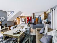  of property in Amanzimtoti 