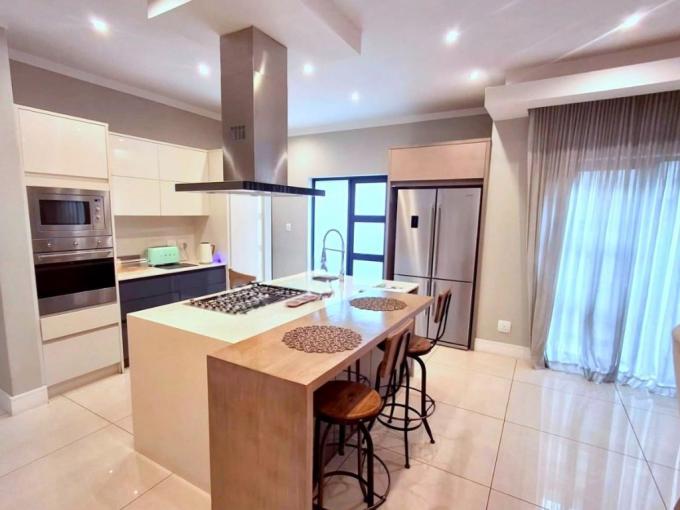 3 Bedroom House for Sale For Sale in Bedfordview - MR722180