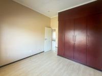  of property in Glenvista
