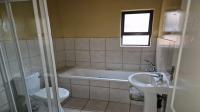 Bathroom 1 of property in Rynfield AH