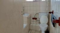 Bathroom 1 of property in Phalaborwa