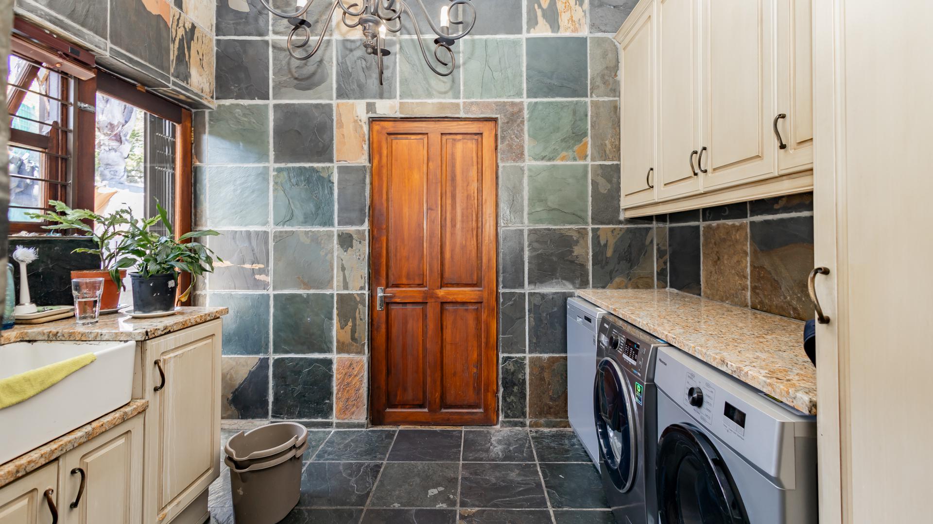  of property in Sonstraal Heights