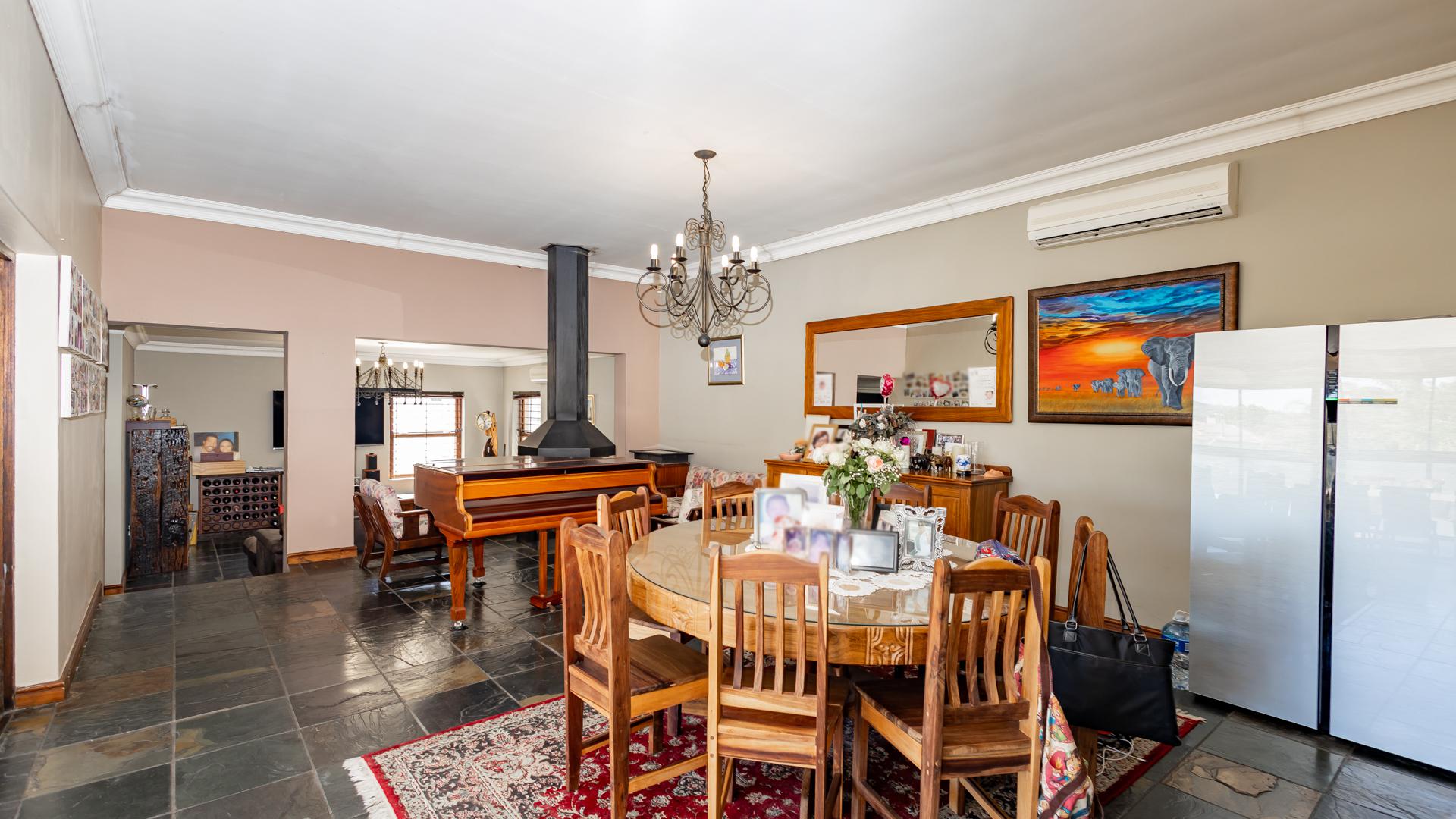  of property in Sonstraal Heights