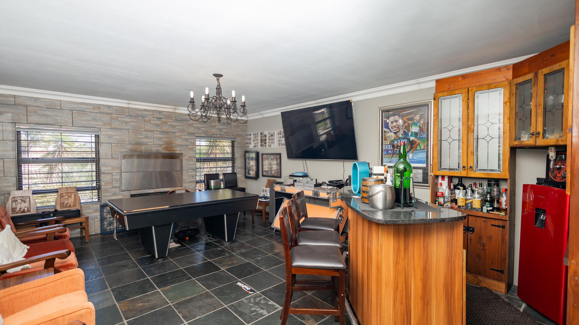  of property in Sonstraal Heights