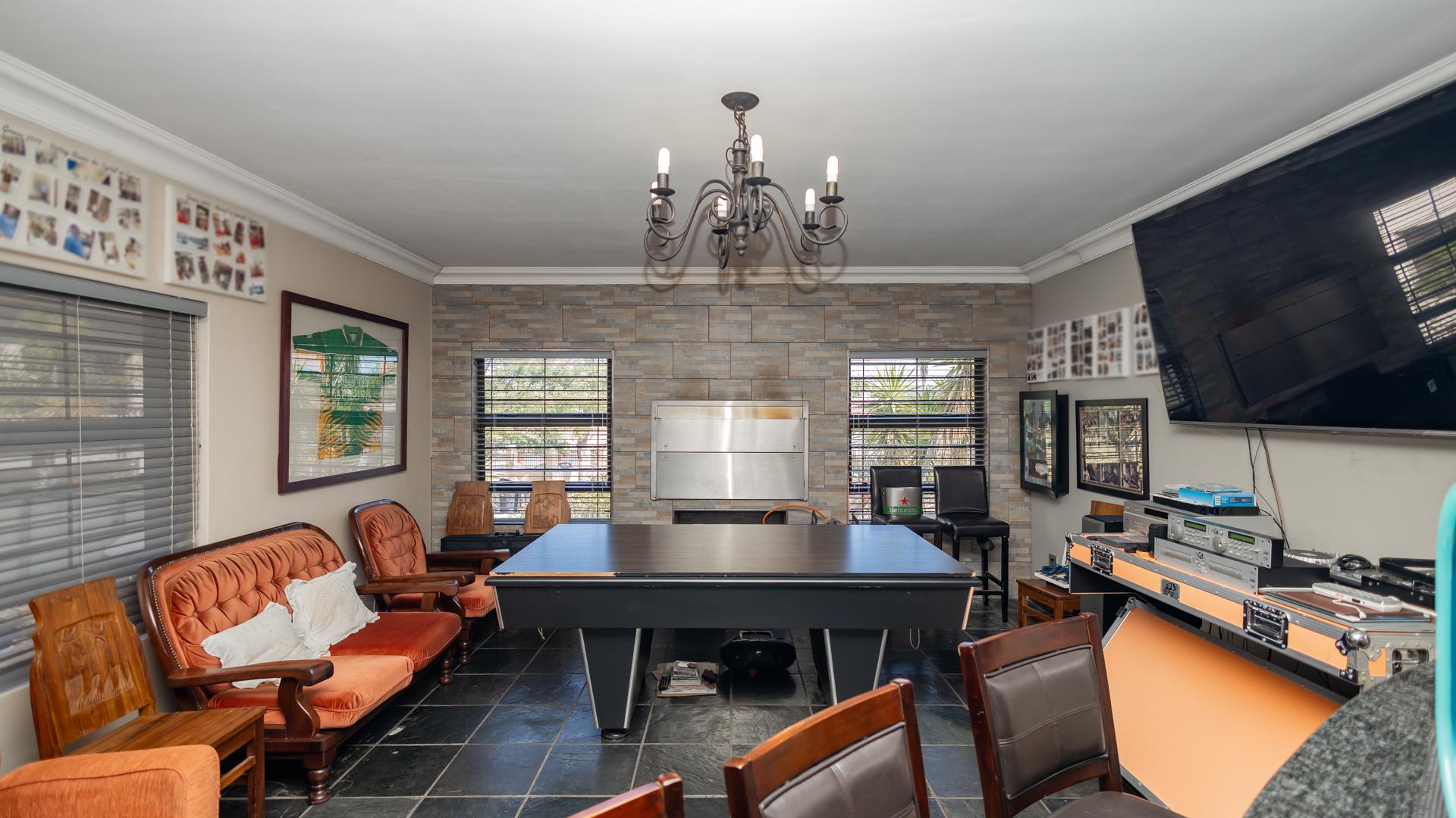  of property in Sonstraal Heights