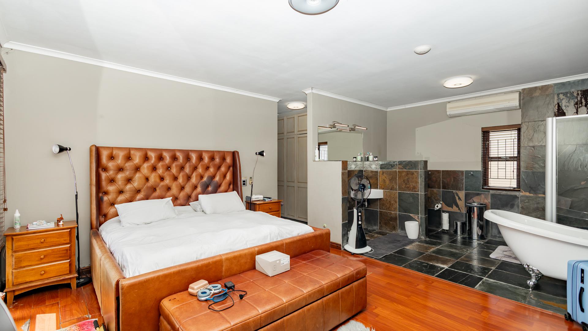  of property in Sonstraal Heights