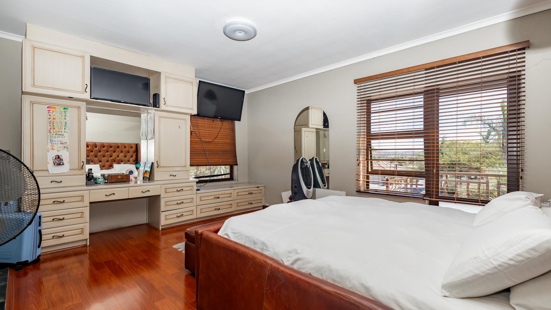  of property in Sonstraal Heights