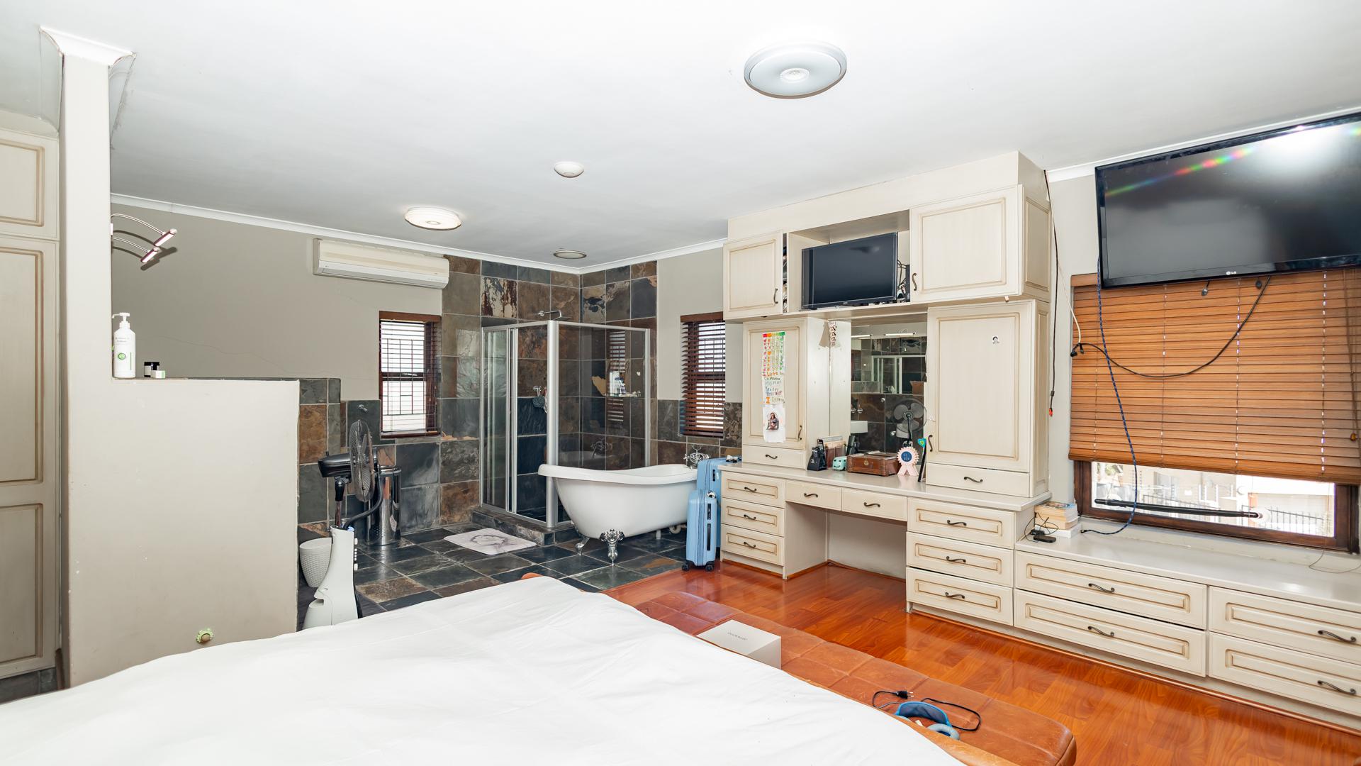  of property in Sonstraal Heights