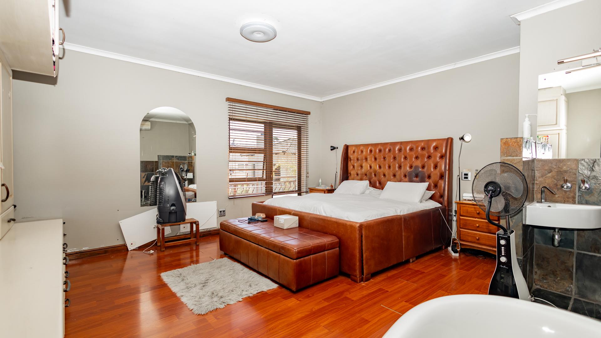  of property in Sonstraal Heights