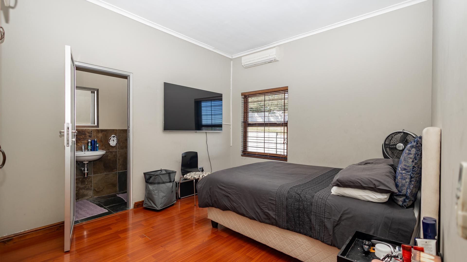  of property in Sonstraal Heights