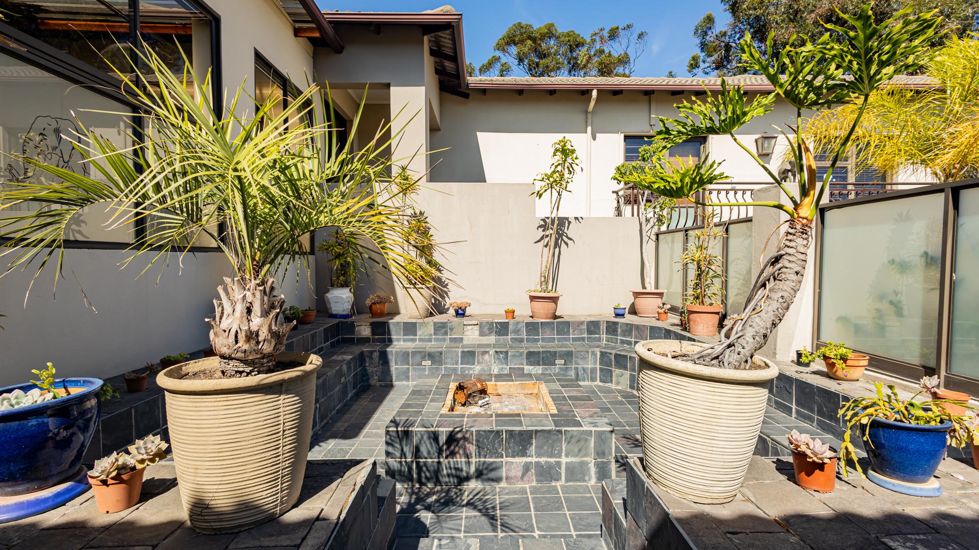  of property in Sonstraal Heights