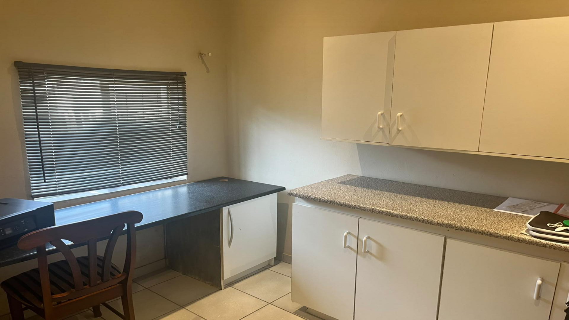 Kitchen of property in Mountain View