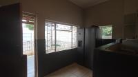 Kitchen - 17 square meters of property in Mountain View