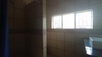 Bathroom 3+ - 11 square meters of property in Mountain View