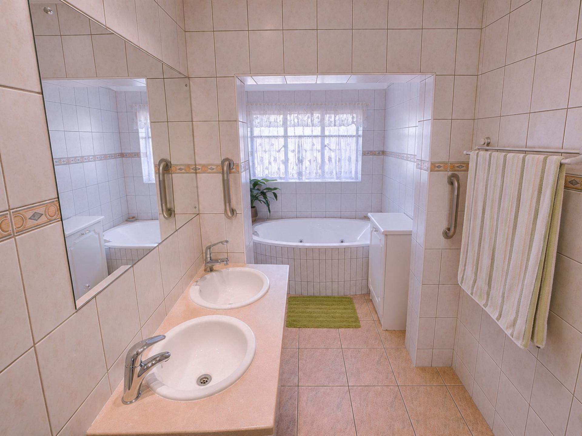  of property in Annlin