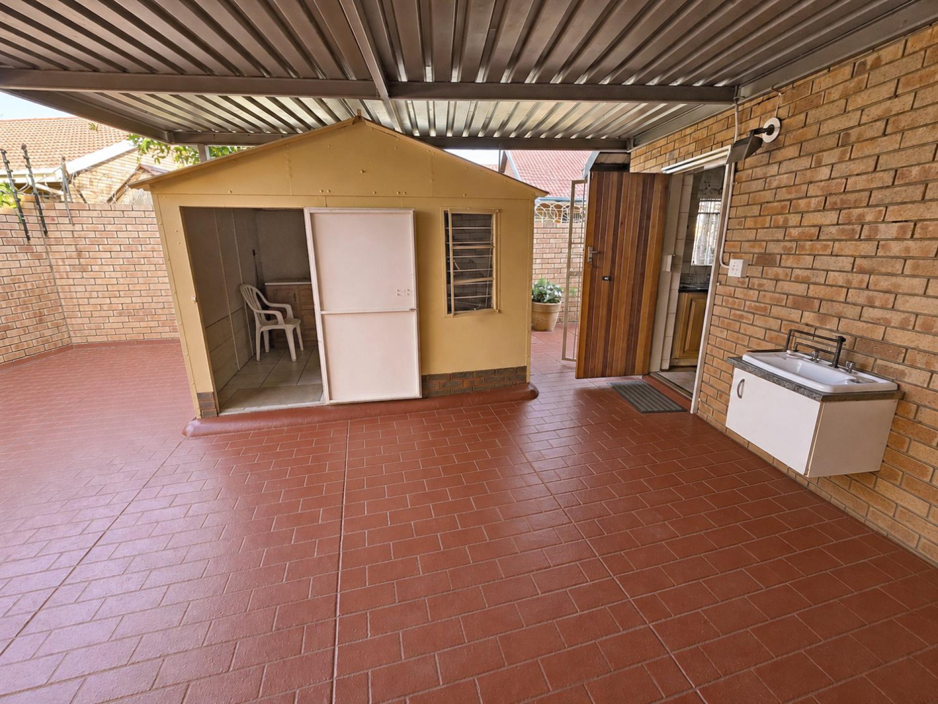  of property in Annlin