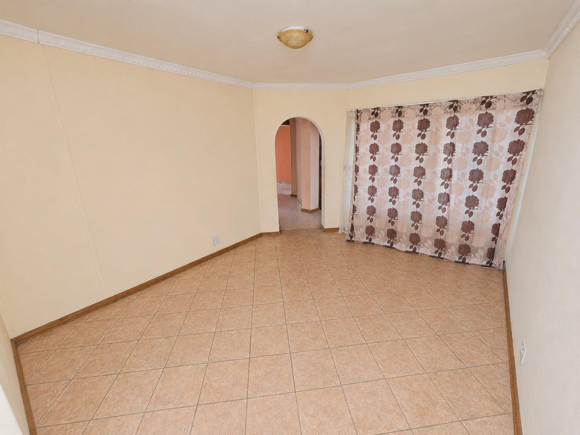  of property in Annlin