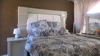 Main Bedroom - 12 square meters of property in Spruitview