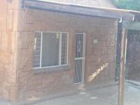  of property in Knoppieslaagte