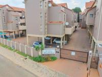 2 Bedroom 2 Bathroom Simplex for Sale for sale in Glenanda